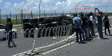Pickup Overturns on Sinamale’ Bridge Highway After Tire Burst
