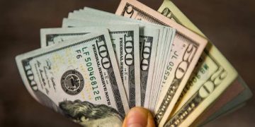 Black Market Dollar Rate Hits MVR 22.10