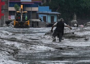 Nepal-Tibet Flood Toll Hits 472, 1,000 Missing