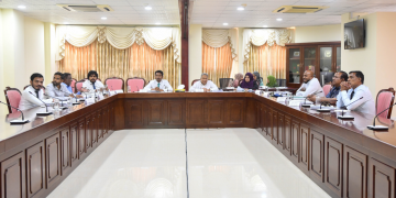 Black-Market Dollar Advertising Could Draw Fines of Up to MVR 1 Million